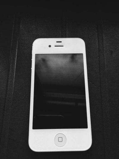 Лот: 7456570. Фото: 1. iPhone 4S 64Gb. Смартфоны