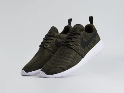 Лот: 3535602. Фото: 1. Кроссовки Nike Roshe Run. Кеды, кроссовки, слипоны