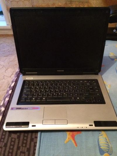 Лот: 7947596. Фото: 1. Ноутбук продам Toshiba L40-14B. Ноутбуки