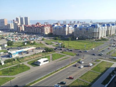 Лот: 10012889. Фото: 1. сдам 1ком квартиру на взлетке... Квартиры, студии