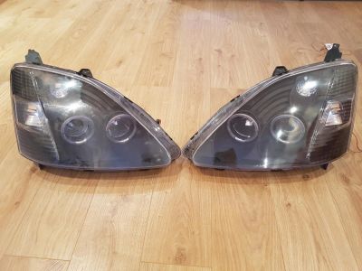 Лот: 11486105. Фото: 1. Фары для Honda Civic eu-1. Оптика и освещение