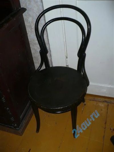 Лот: 714658. Фото: 1. старинный стул (есть два). Мебель