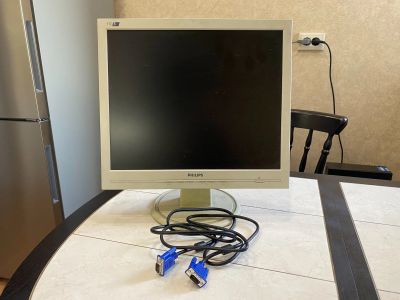 Лот: 16960545. Фото: 1. Монитор Philips 170s. ЖК-мониторы
