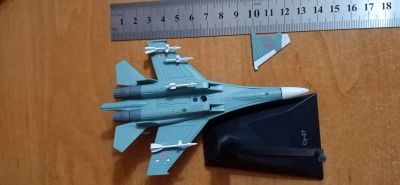 Лот: 21091425. Фото: 1. Модель СУ-27 б/у подбитый. Другое (военная атрибутика)