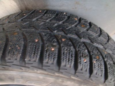 Лот: 18926583. Фото: 1. Колеса зимние 2 шт Bridgestone... Шины