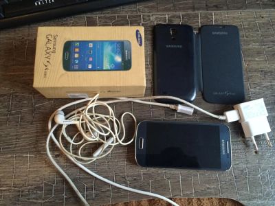 Лот: 4930581. Фото: 1. samsung galaxy s4 mini только... Смартфоны