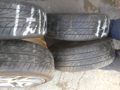 Лот: 3930249. Фото: 1. Лето dunlop 215\45\18. Шины