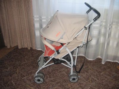Лот: 6568233. Фото: 1. Коляска-трость Baby Care. Коляски