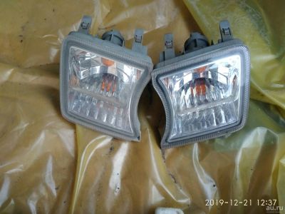 Лот: 15221049. Фото: 1. Поворотники на Toyota Prius. Оптика и освещение