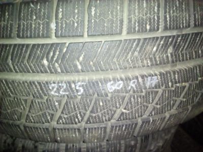 Лот: 10749474. Фото: 1. 225/60 R17 Bridgestone одно. Шины