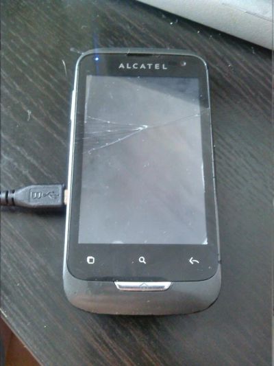 Лот: 4813301. Фото: 1. Alcatel One Touch 985 D. Смартфоны