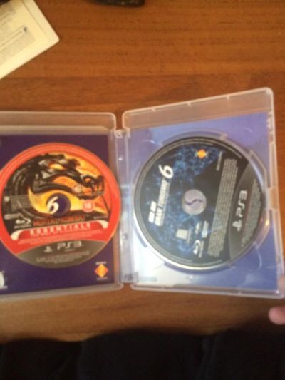Лот: 7574807. Фото: 1. Gran tourismo 6 и mortal kombat... Игры для консолей