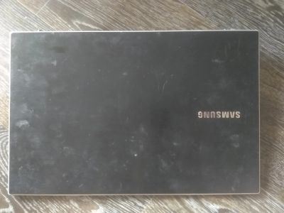 Лот: 15827233. Фото: 1. Крышка петли Samsung np300v5a. Корпуса, блоки питания