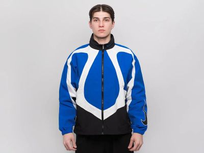 Лот: 25066643. Фото: 1. Ветровка Nike. Верхняя одежда