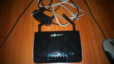 Лот: 3912475. Фото: 1. Wi-Fi роутер. Маршрутизаторы (роутеры)