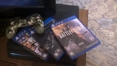 Лот: 13261399. Фото: 1. PS 4 pro. Игровые приставки, консоли