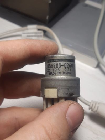 Лот: 13775973. Фото: 1. реле Mitsubishi 056700-5260 12V... Электрооборудование