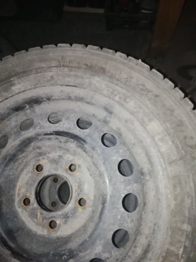Лот: 14316752. Фото: 1. Зимние шины Dunlop 195 65 15. Шины на дисках