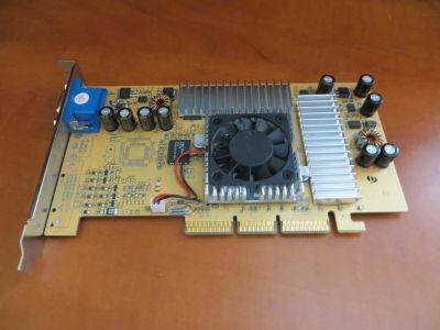Лот: 18604732. Фото: 1. geforce3 ti200 64mb. Видеокарты