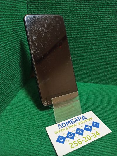 Лот: 19787902. Фото: 1. Смартфон Samsung Galaxy A11 разбит... Смартфоны