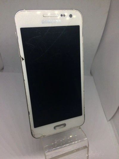 Лот: 13066921. Фото: 1. Смартфон Samsung Galaxy A3 2016... Смартфоны