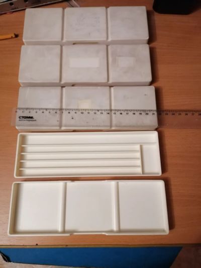 Лот: 25909111. Фото: 1. Коробки для м. сх. Радиодеталей... Микросхемы