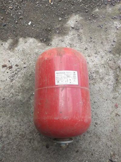 Лот: 21171595. Фото: 1. Расширительный бак Aquasystem... Другое (сантехника, водопровод)