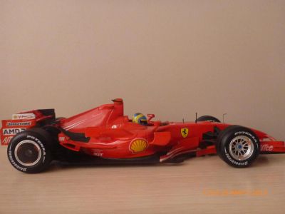 Лот: 4379980. Фото: 1. модель болида Ferrari F1 F2007... Автомоделизм