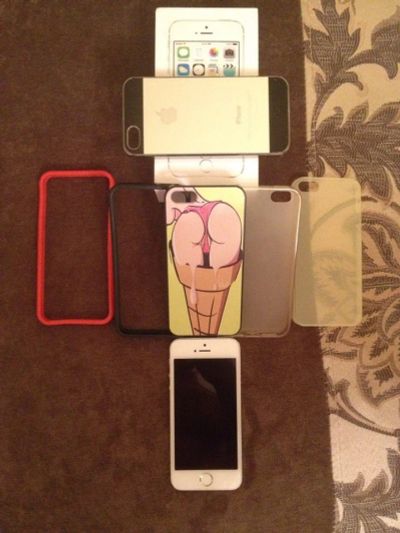 Лот: 5178662. Фото: 1. iphone 5s 16gb white. Смартфоны