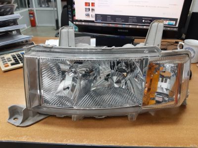 Лот: 14571582. Фото: 1. фара левая Toyota BB NCP30 2003-2005... Оптика и освещение