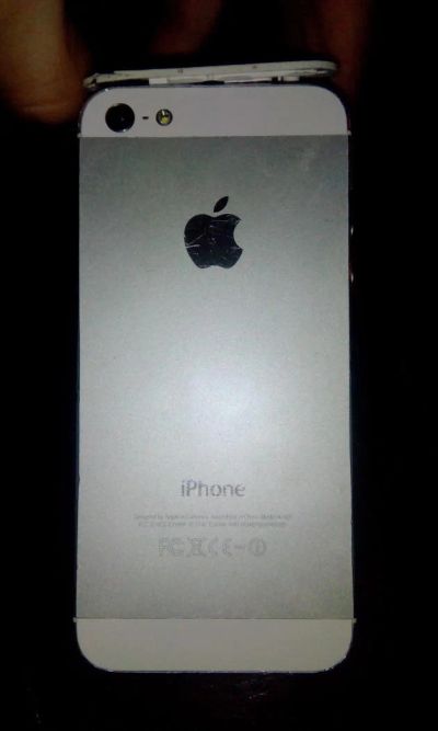 Лот: 6164321. Фото: 1. Iphone 5 без экрана. Смартфоны
