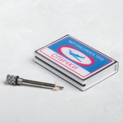Лот: 17239441. Фото: 1. Вечное огниво, спичка 23 февраля... Зажигалки, спички, пепельницы