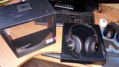 Лот: 10103707. Фото: 1. AKG 550 Hi-Fi наушники закрытого... Наушники, гарнитуры