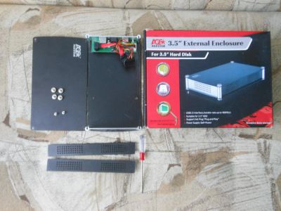 Лот: 6690351. Фото: 1. Внешний бокс для 3.5 Hard Disk... Корзины, шасси