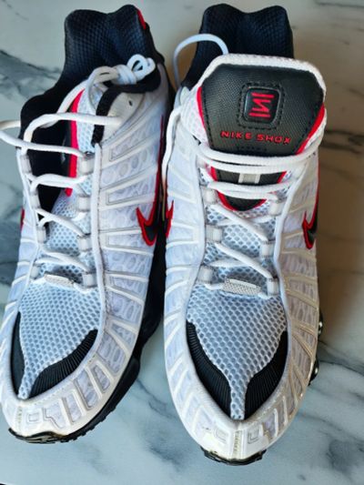 Лот: 25386729. Фото: 1. Кроссовки NIKE. Кеды, кроссовки, слипоны