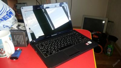 Лот: 6078931. Фото: 1. Компактный и тихий нетбук Lenovo... Ноутбуки