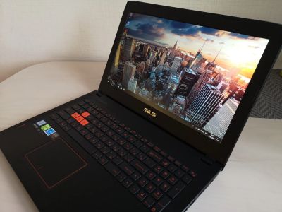 Лот: 16415214. Фото: 1. Asus gl502v i7-6700/1070 8gb/16gb... Ноутбуки