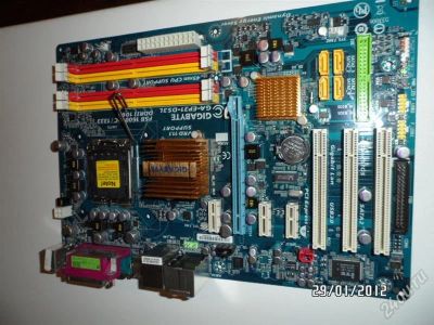 Лот: 1734127. Фото: 1. gigabyte ga-ep31-ds3l lga775 с... Материнские платы