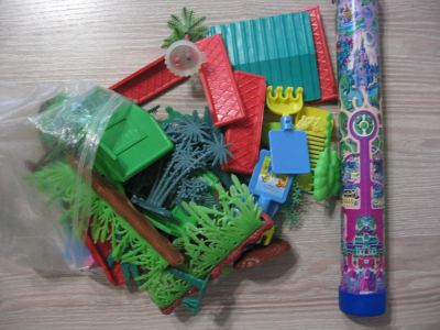 Лот: 10464912. Фото: 1. Калейдоскоп и мелочь для песочницы... Для игры в песочнице и в снегу