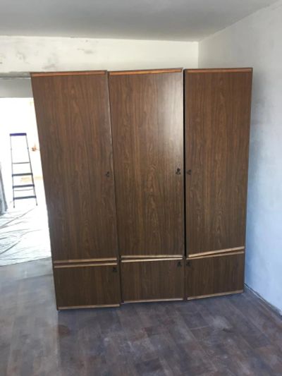 Лот: 8300074. Фото: 1. Шкаф плательный. Шкафы, шкафы-купе