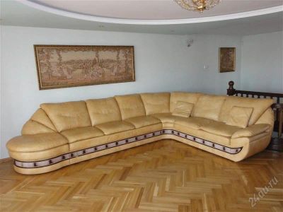 Лот: 2005731. Фото: 1. Диван кожаный Mobel&zeit. Кресла, пуфы