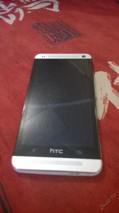Лот: 5628572. Фото: 1. htc one dual sim. Смартфоны