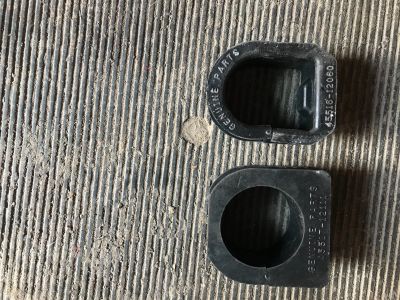 Лот: 13520839. Фото: 1. Втулки рулевой рейки Corolla ae110. Ходовая, подвеска, рулевое управление