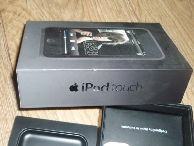 Лот: 4609454. Фото: 1. Коробка iPod touch, оригинал. Коробки, инструкции