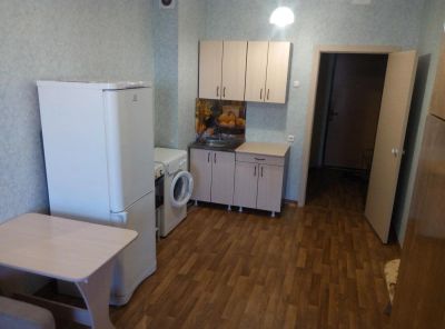 Лот: 8646017. Фото: 1. Сдам студию с балконом 23кв Собственник. Квартиры, студии