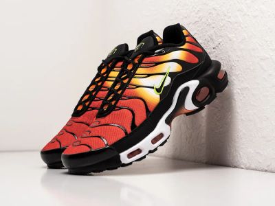 Лот: 20945955. Фото: 1. Кроссовки Nike Air Max Plus TN. Кеды, кроссовки, слипоны