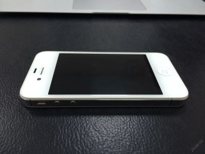 Лот: 5761472. Фото: 1. iPhone 4s 8Gb белый (на гарантии... Смартфоны