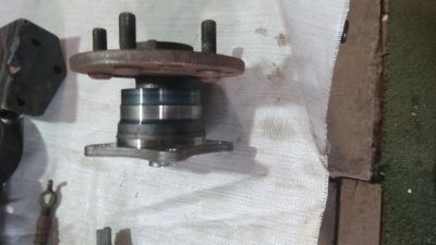 Лот: 14802351. Фото: 1. Ступица задняя в сборе toyota... Ходовая, подвеска, рулевое управление