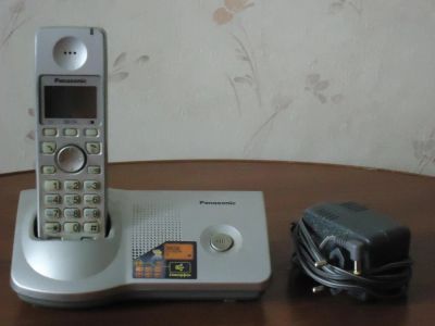 Лот: 4527486. Фото: 1. Телефон домашний panasonic. DECT и радиотелефоны
