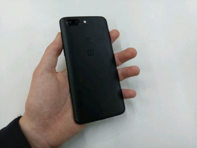 Лот: 11027975. Фото: 1. Oneplus 5t Обмен/продажа. Смартфоны